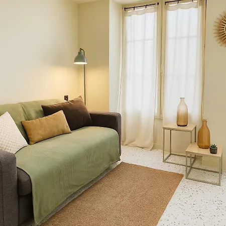 Casahome - Cozy In 아파트 파리